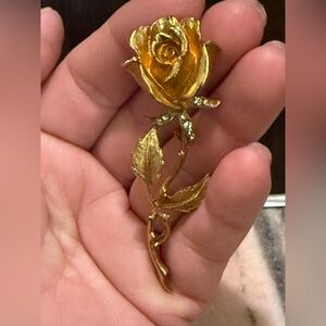 Vintage Gold Rose Brooch- Women's Jewelry